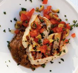 Gegrilde tilapia met tomatentapenade